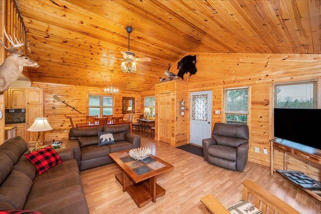 7207 E County Road T, Gordon, WI 54838