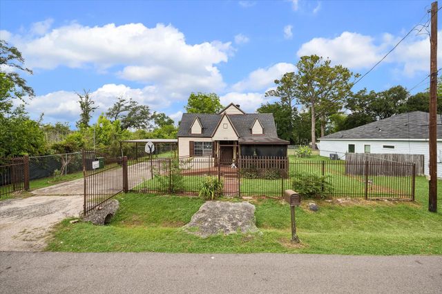 1022 Homer Street, Houston, TX 77091