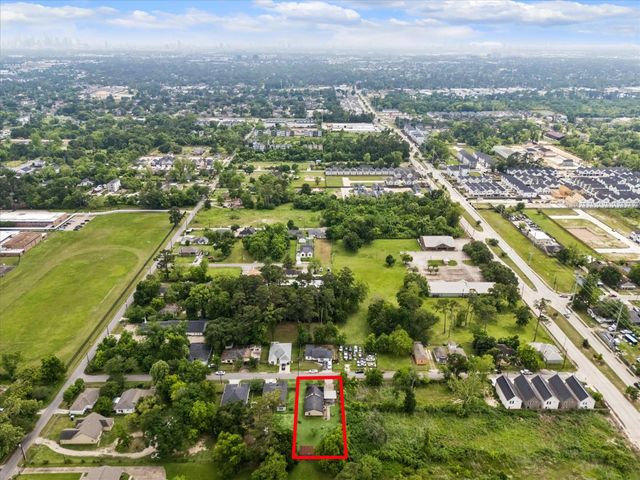 1022 Homer Street, Houston, TX 77091