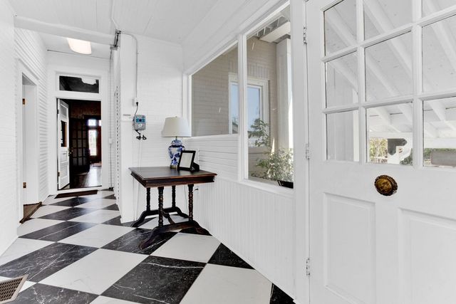 313 E Charnwood, Tyler, TX 75701