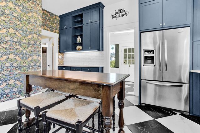 313 E Charnwood, Tyler, TX 75701