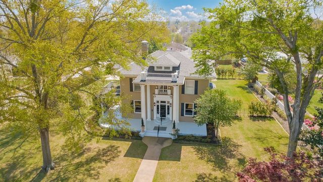 313 E Charnwood, Tyler, TX 75701