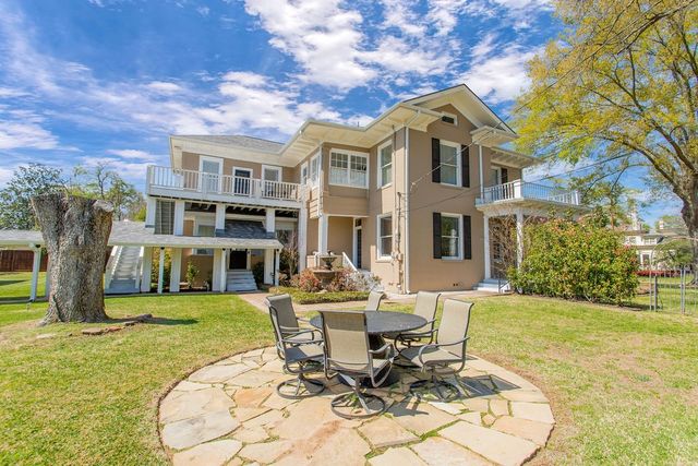 313 E Charnwood, Tyler, TX 75701