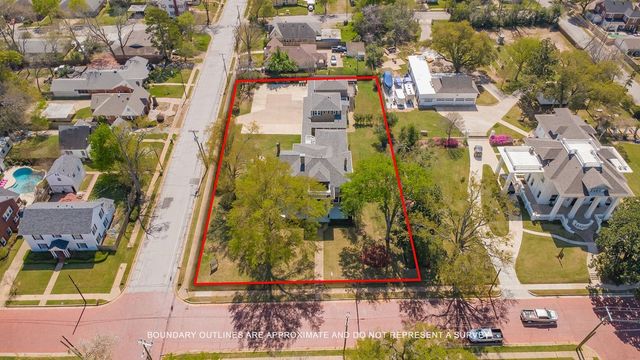 313 E Charnwood, Tyler, TX 75701