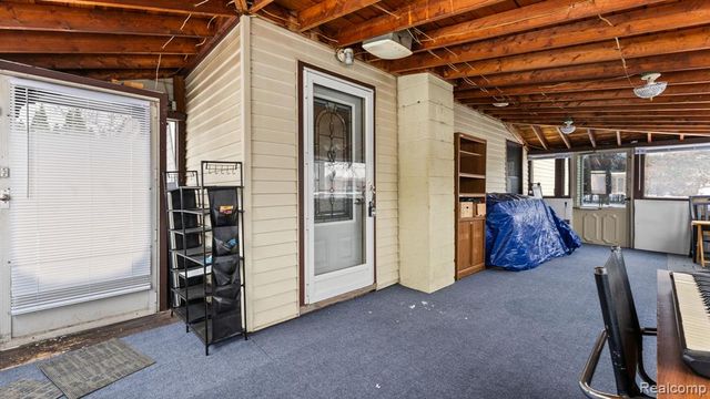 2030 Orpington Drive, Troy, MI 48083