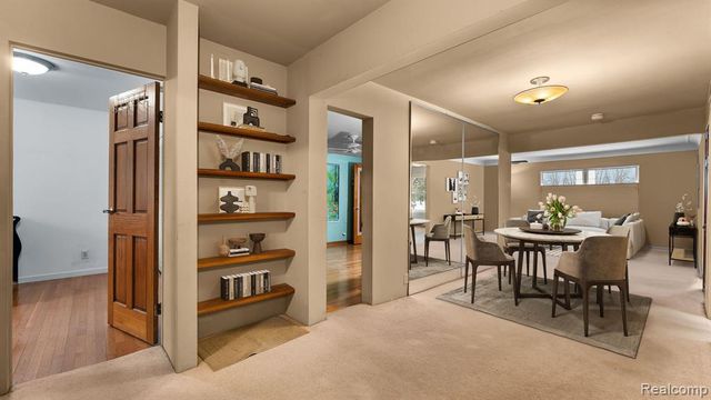 2030 Orpington Drive, Troy, MI 48083