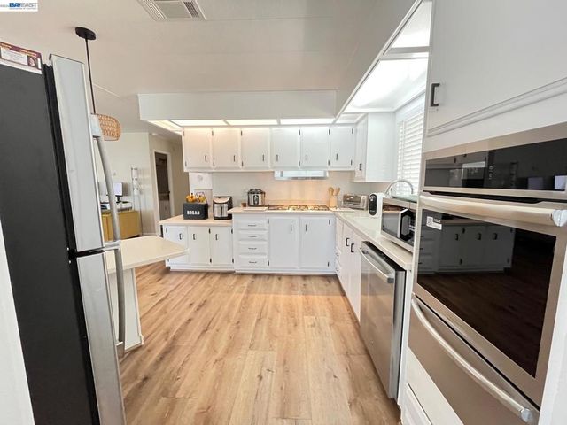 711 Old Canyon Rd., Fremont, CA 94536