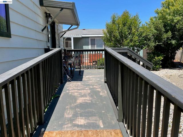 711 Old Canyon Rd., Fremont, CA 94536