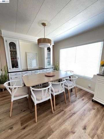 711 Old Canyon Rd., Fremont, CA 94536