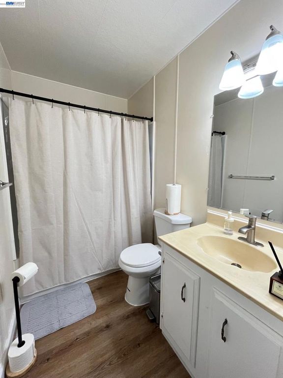 Image 18 of property listing at 711 Old Canyon Rd., Fremont, CA 94536