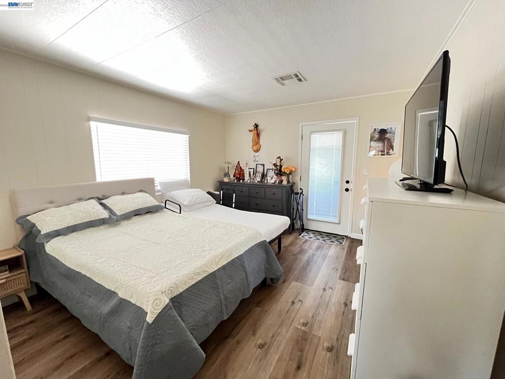 Image 20 of property listing at 711 Old Canyon Rd., Fremont, CA 94536