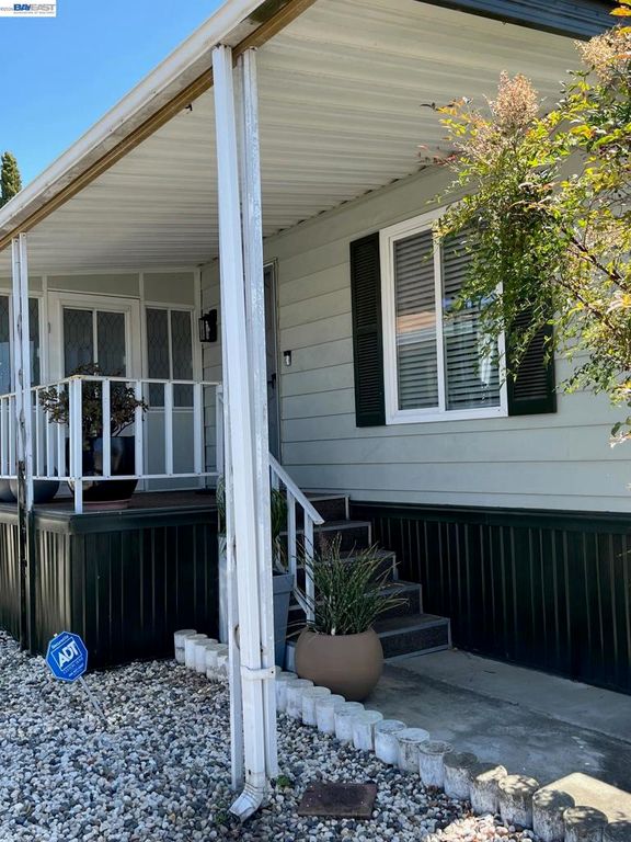 Image 25 of property listing at 711 Old Canyon Rd., Fremont, CA 94536