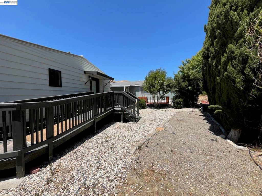 Image 31 of property listing at 711 Old Canyon Rd., Fremont, CA 94536