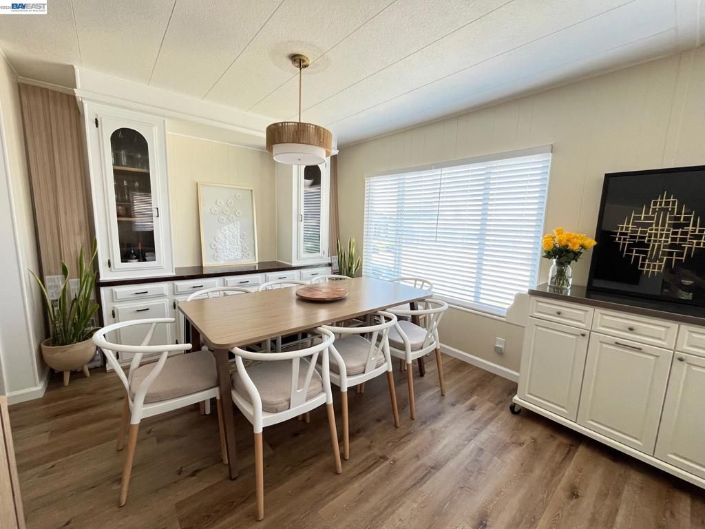 Image 5 of property listing at 711 Old Canyon Rd., Fremont, CA 94536