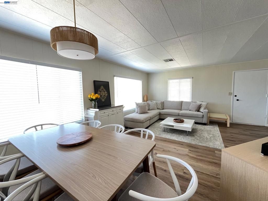 Image 7 of property listing at 711 Old Canyon Rd., Fremont, CA 94536