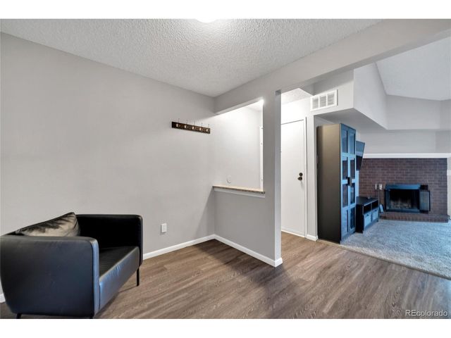 14437 E 1st Dr C04, Aurora, CO 80011