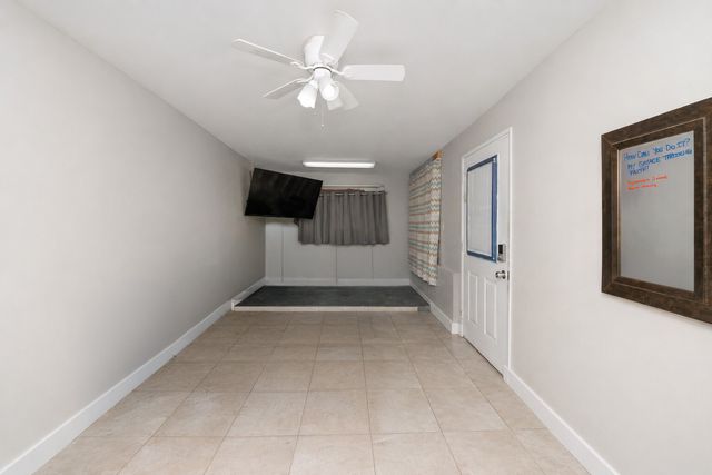 4028 Shawnee Trail, Lake Worth, TX 76135