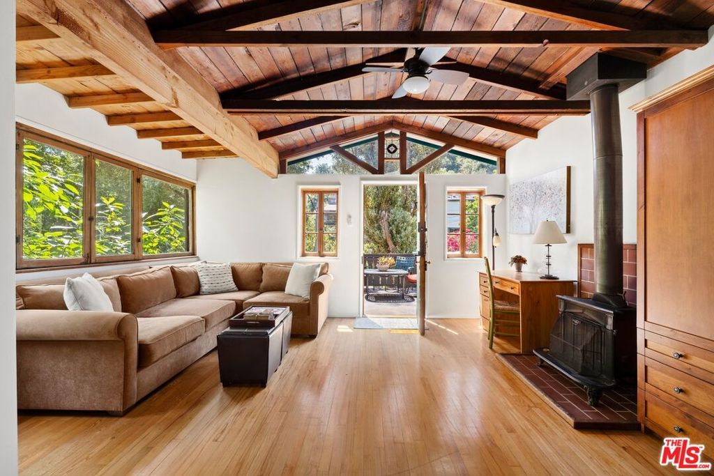 10423 Scenario Lane, Los Angeles, CA 90077 — exterior