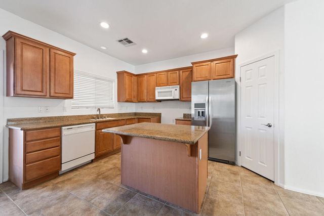 30595 Sierra Place, Cathedral City, CA 92234