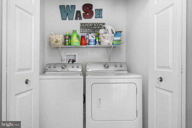 2104 MORGAN HILL DR, Pennsburg, PA 18073