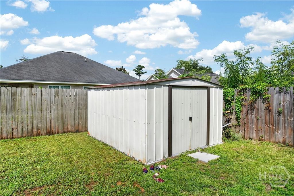Image 21 of property listing at 3 Durango Court, Savannah, GA 31406