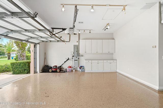 9276 Lake Cypress Loop, Weeki Wachee, FL 34613