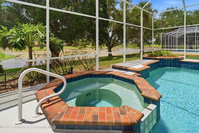 9276 Lake Cypress Loop, Weeki Wachee, FL 34613