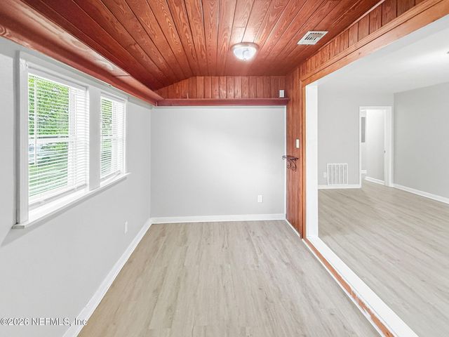 5359 LEXINGTON Avenue, Jacksonville, FL 32210