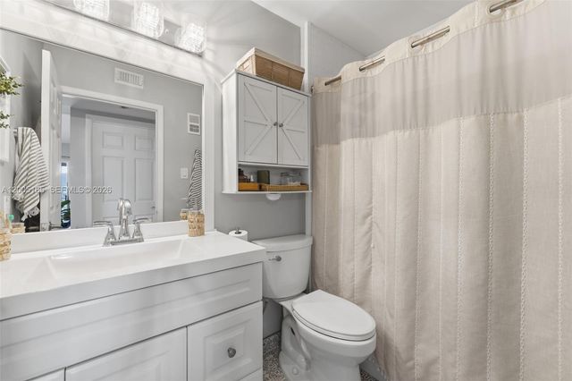 15325 SW 106th Ter 627, Miami, FL 33196