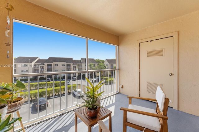 15325 SW 106th Ter 627, Miami, FL 33196