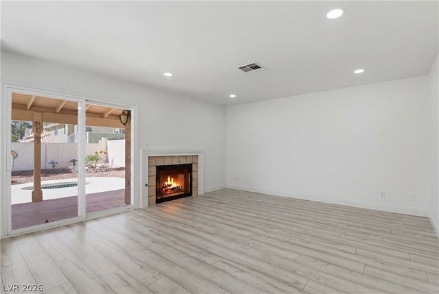 9537 Wooden Pier Way, Las Vegas, NV 89117