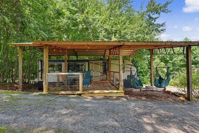 282 Low Gap Road, Hayesville, NC 28904