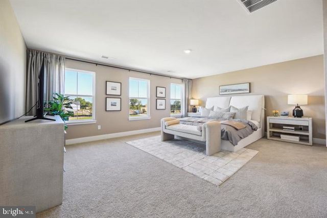 112 CHARING CROSS DR, Stephens City, VA 22655