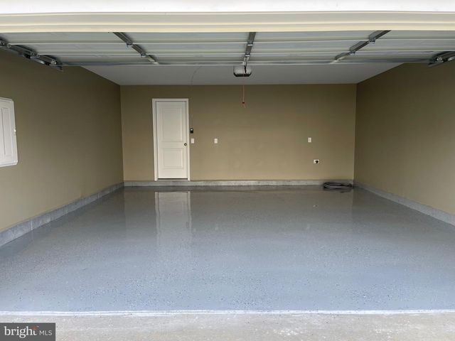 112 CHARING CROSS DR, Stephens City, VA 22655