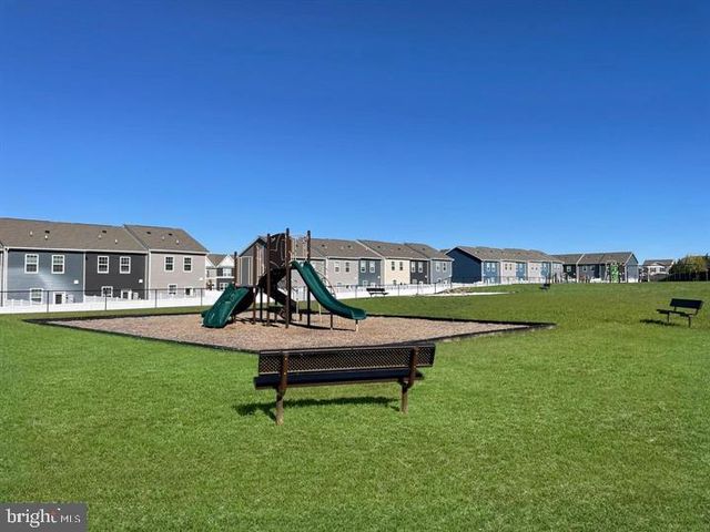 112 CHARING CROSS DR, Stephens City, VA 22655