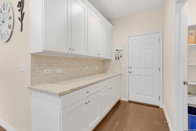 12408 BIG VALLEY CRK, San Antonio, TX 78254