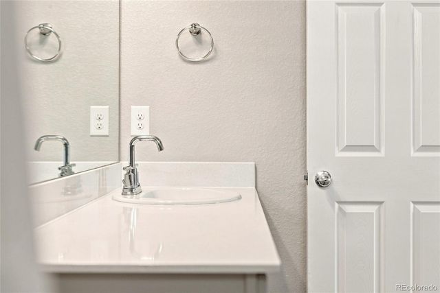 18292 E Kansas Place, Aurora, CO 80017