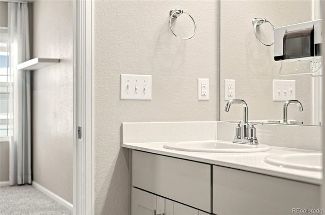18292 E Kansas Place, Aurora, CO 80017