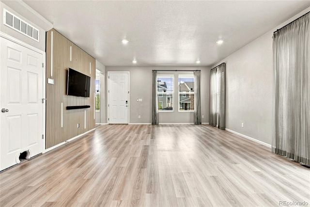 18292 E Kansas Place, Aurora, CO 80017