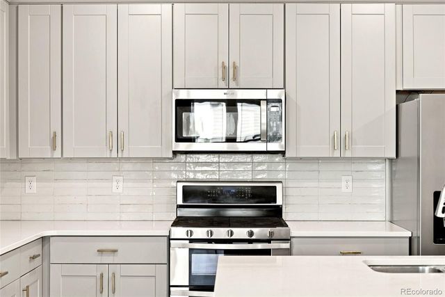 18292 E Kansas Place, Aurora, CO 80017