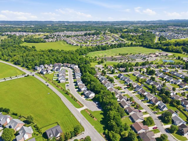 143 Bellagio Villas Dr, Spring Hill, TN 37174