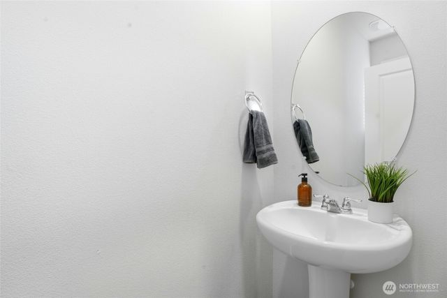 13728 NE 66th Way, Vancouver, WA 98682