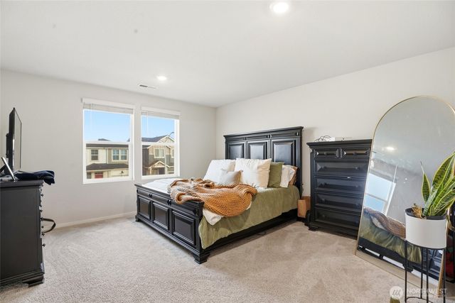 13728 NE 66th Way, Vancouver, WA 98682