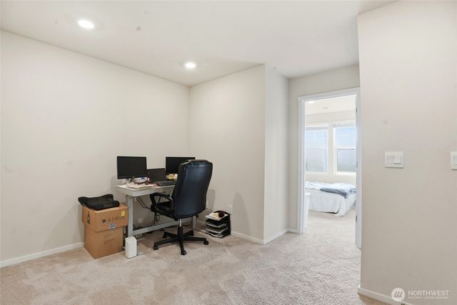 13728 NE 66th Way, Vancouver, WA 98682