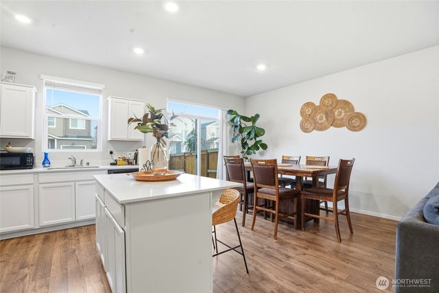 13728 NE 66th Way, Vancouver, WA 98682