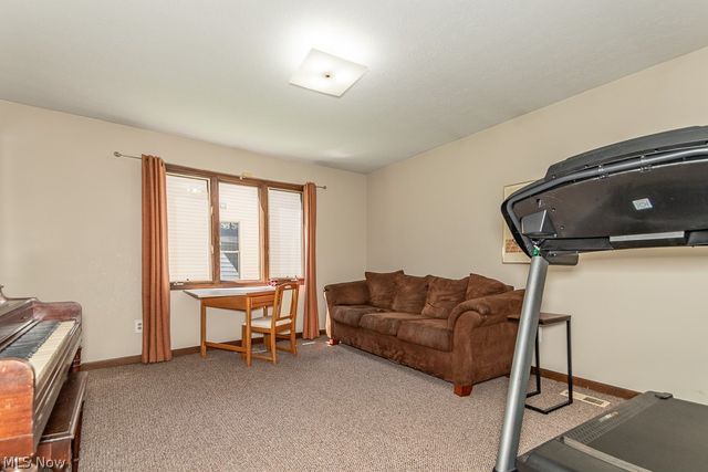 5133 Stansbury Drive, Solon, OH 44139