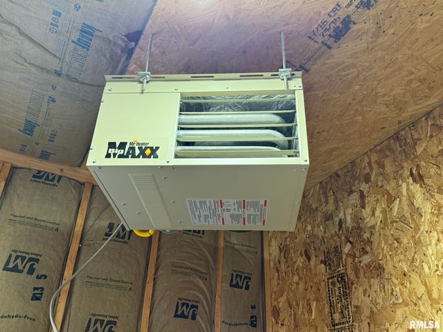 38 LINCOLN Street, Knoxville, IL 61448