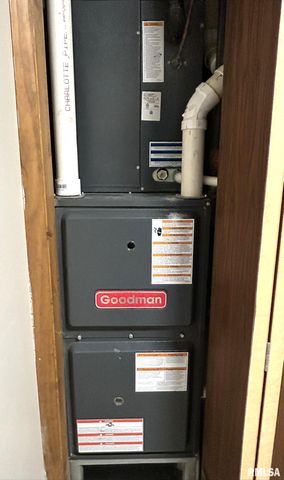 38 LINCOLN Street, Knoxville, IL 61448