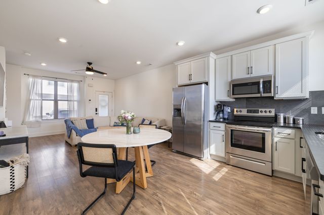 100 Thompson Ln Unit 6, Nashville, TN 37211