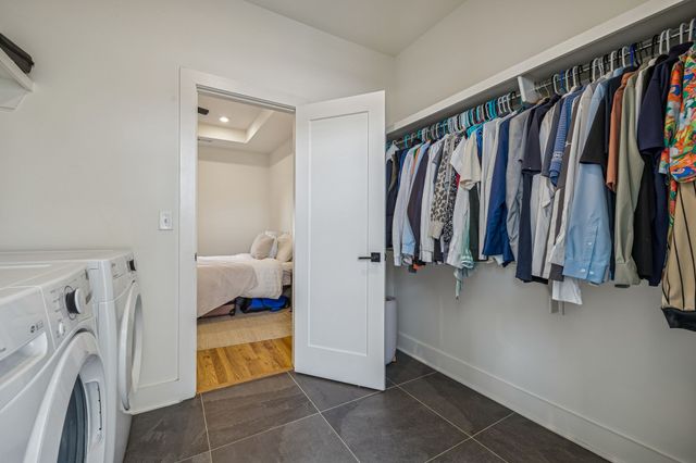 100 Thompson Ln Unit 6, Nashville, TN 37211